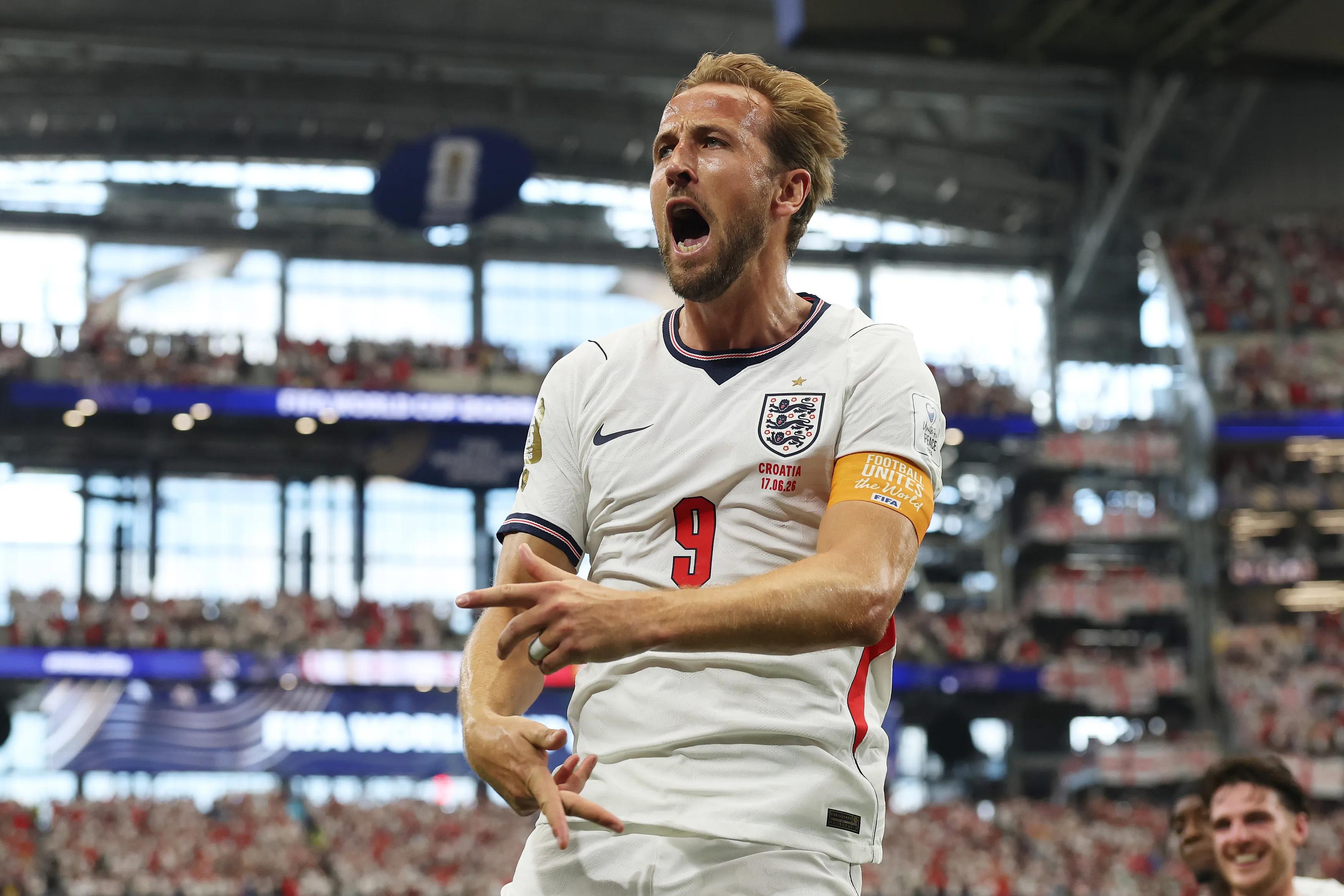 England · Leading Pace-Setters Eyeing Round of 32 (Tournament Position)